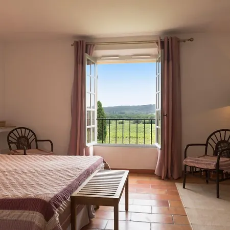 Hotell Saint-vincent 3*