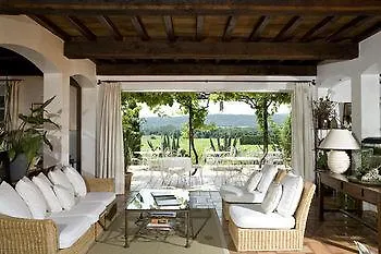 Otel Saint-vincent 3*